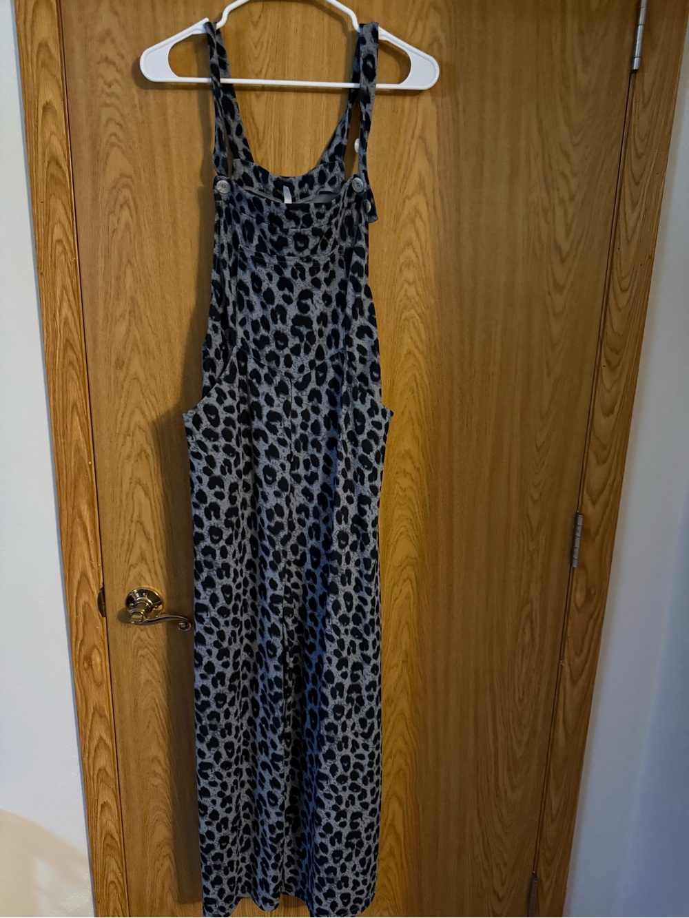 HALARA women’s Gray Leopard Print Overalls One-Piece - Picture 3 of 3